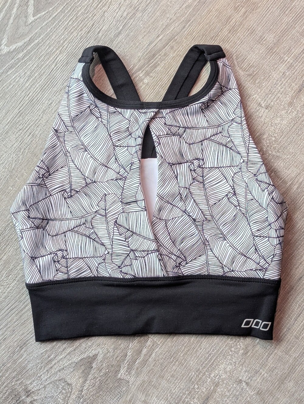 Lorna Jane Keyhole Sports Bra